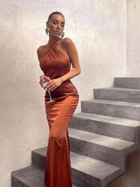 Robe satin couleur rouille