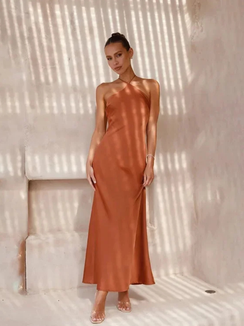 Robe terracotta cocktail mi-longue