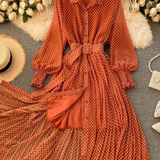 Robe rétro terracotta à pois