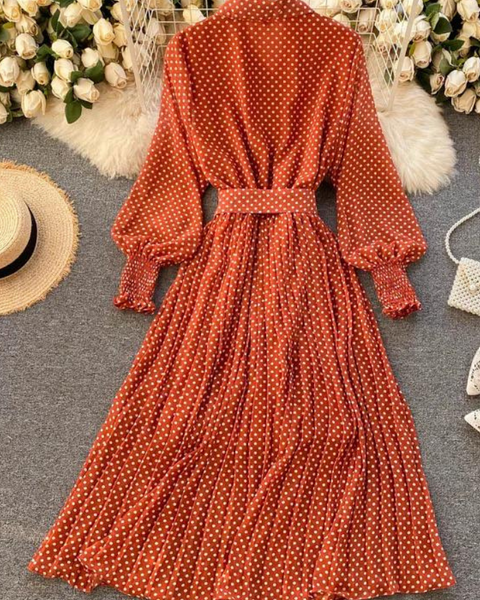 Robe rétro terracotta à pois